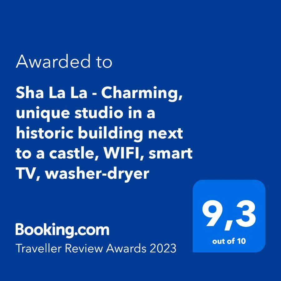 Sha La La - Charming, unique studio in a historic building next to a castle Bakar Extérieur photo